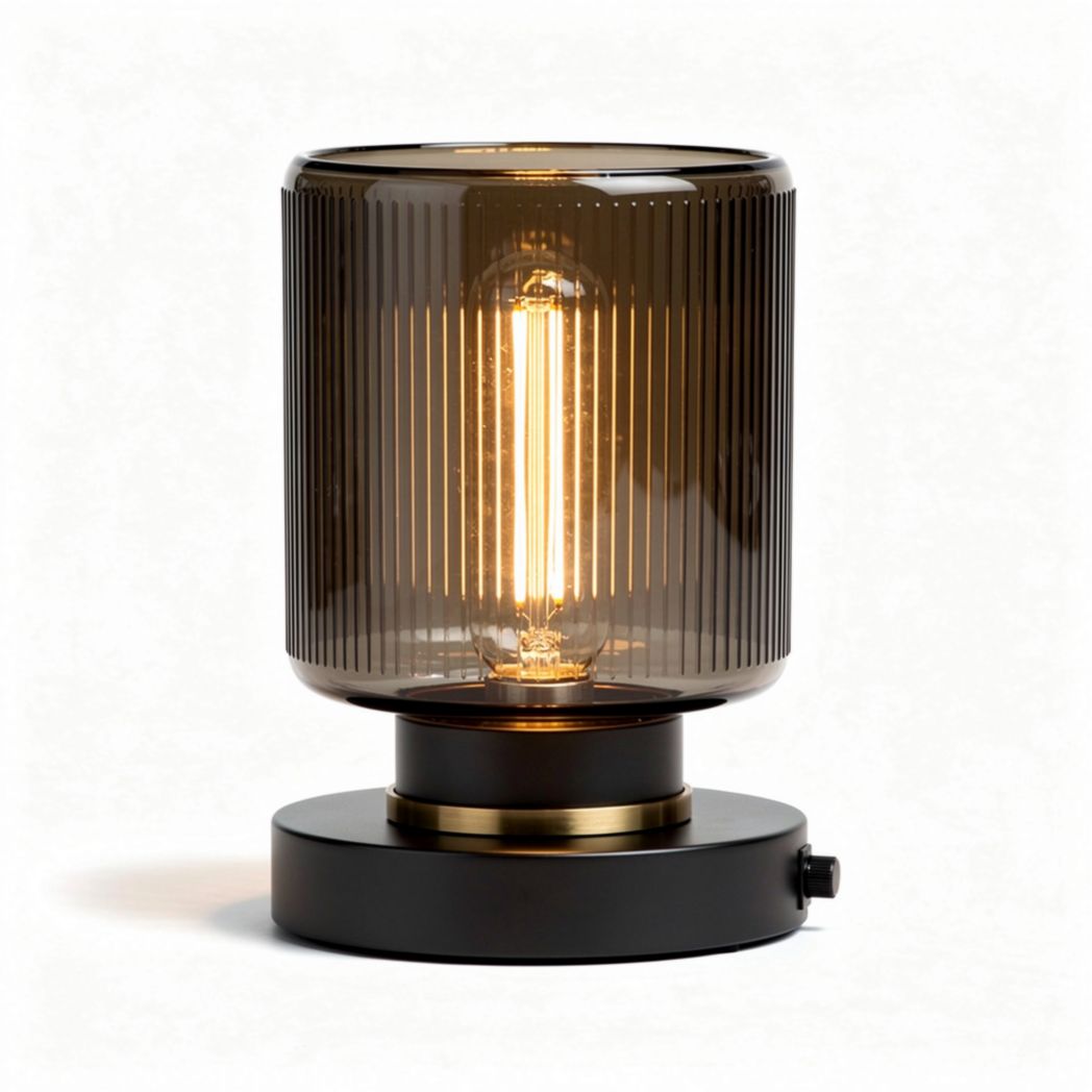 Glass table lamp with ribbed shade and black metal base 20 x 20 x 30cm